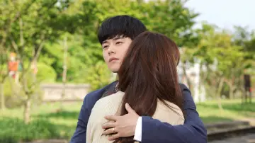 Zasłona do filmu "간이역" #1583676