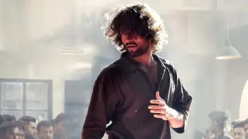 Zasłona do filmu "లైగర్" #879236