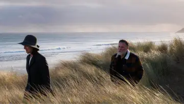Zasłona do filmu "Nikt nie musi wiedzieć" #381382
