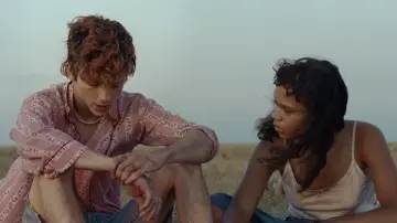 Zasłona do filmu "Do ostatniej kości" #811208