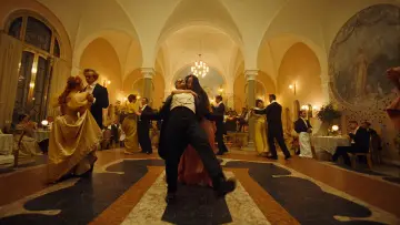 Zasłona do filmu "Biedne istoty" #160906