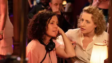 Zasłona do filmu "Jestem Twój" #387723
