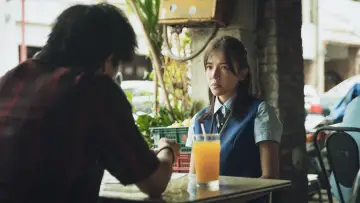 Zasłona do filmu "Zakochany mężczyzna" #445177