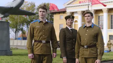 Zasłona do filmu "Ognisty ptak" #363702