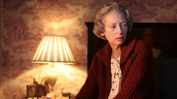 Zasłona do filmu "Odwieczna córka" #379785