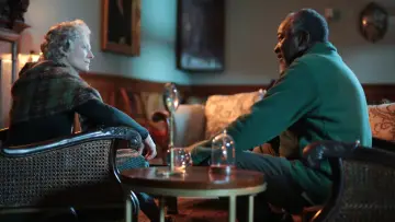 Zasłona do filmu "Odwieczna córka" #379788