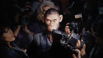 Zasłona do filmu "Better Man: Niesamowity Robbie Williams" #575379
