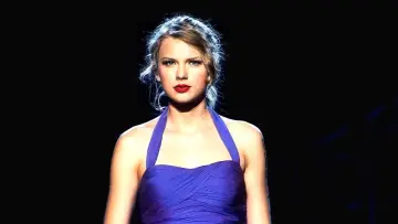 Zasłona do filmu "Taylor Swift: Speak Now World Tour Live" #415336