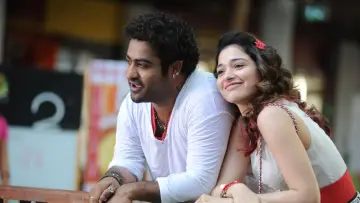 Zasłona do filmu "ఊసరవెల్లి" #819634