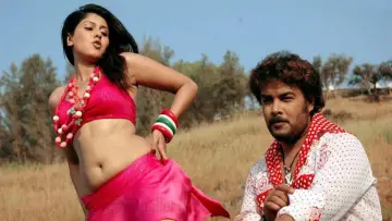 Zasłona do filmu "வாடா" #1620758