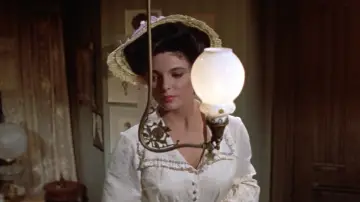 Zasłona do filmu "The Girl in the Red Velvet Swing" #1872116
