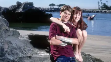 Zasłona do filmu "The Thirteenth Year" #345200
