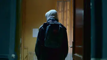 Zasłona do filmu "W cudzej skórze" #423686