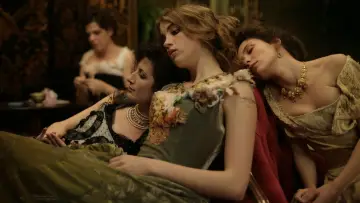 Zasłona do filmu "Apollonide. Zza okien domu publicznego" #346355