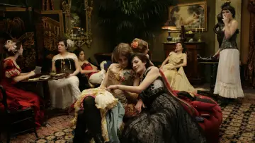 Zasłona do filmu "Apollonide. Zza okien domu publicznego" #346360
