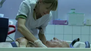 Zasłona do filmu "Code Blue" #672302