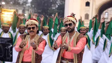 Zasłona do filmu "F3: ఫన్ అండ్ ఫ్రస్టేషన్" #478779