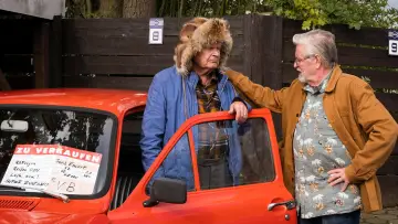 Zasłona do filmu "Stary człowiek w poszukiwaniu escorta" #406744