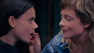 Zasłona do filmu "Język obcy" #708007