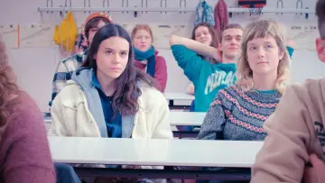 Zasłona do filmu "Język obcy" #708012