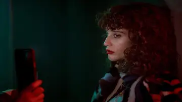 Zasłona do filmu "Taniec kryształów" #1868926