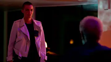 Zasłona do filmu "Uwikłana" #334514