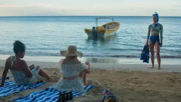 Zasłona do filmu "Coś w wodzie" #453798