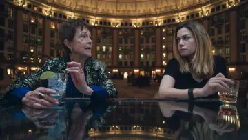 Zasłona do filmu "Tajemnica rzeki" #1726091