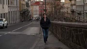 Zasłona do filmu "Dziewczyna, która latała" #1573408