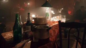 Zasłona do filmu "Капитан Волконогов бежал" #445627
