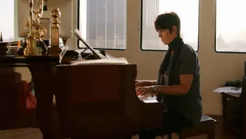 Zasłona do filmu "Diane Warren: Relentless" #635548