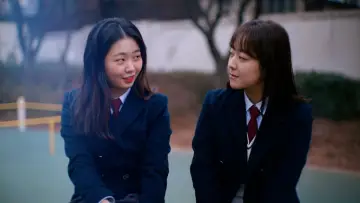Zasłona do filmu "졸업, 선물 + 고백" #1909569