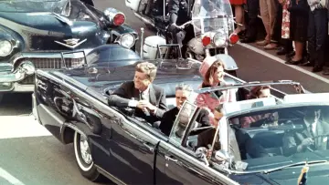 Zasłona do filmu "JFK: droga do prawdy" #422470