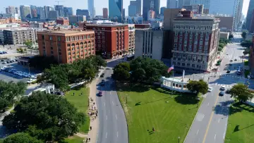 Zasłona do filmu "JFK: droga do prawdy" #422479