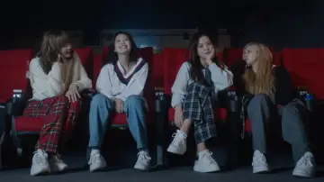 Zasłona do filmu "블랙핑크 더 무비" #418790