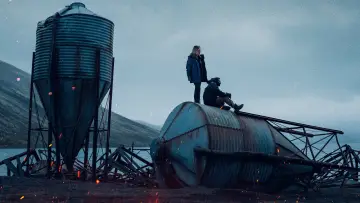 Zasłona do filmu "Nagle" #488997