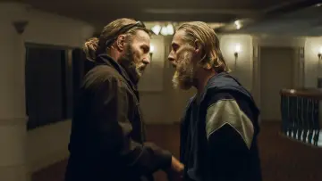 Zasłona do filmu "Nieznajomy" #327453