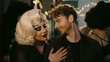 Zasłona do filmu "Trzy noce w tygodniu" #445818
