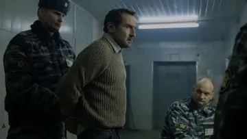 Zasłona do filmu "Kompromat" #383850