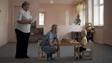 Zasłona do filmu "107 matek" #367954