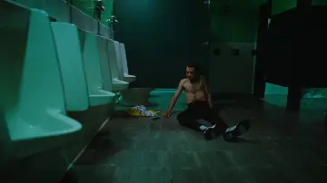 Zasłona do filmu "W blasku ekranu" #916095