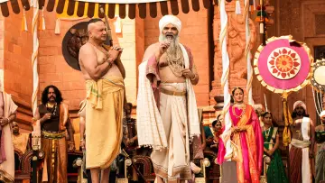 Zasłona do filmu "பொன்னியின் செல்வன்: பாகம் 2" #399222