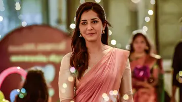 Zasłona do filmu "சர்தார்" #1635478