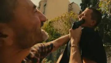 Zasłona do filmu "Brûle le sang" #626298