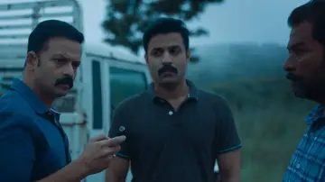 Zasłona do filmu "ജോൺ ലൂഥർ" #417691