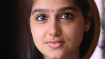 Zasłona do filmu "സൂപ്പര്‍ ശരണ്യ" #1181864