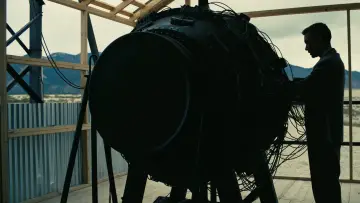 Zasłona do filmu "Oppenheimer" #556045