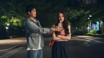 Zasłona do filmu "악마가 이사왔다" #582015