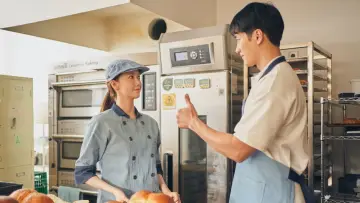 Zasłona do filmu "악마가 이사왔다" #582037