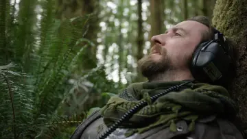 Zasłona do filmu "Hunters" #434725